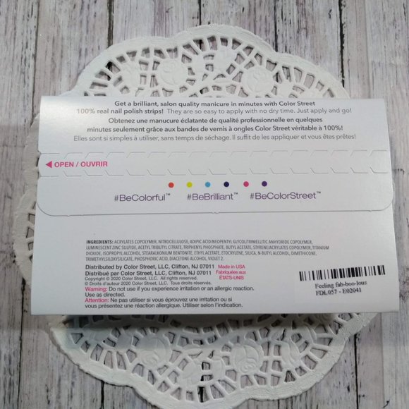 Color Street Limited Edition Fab-Boo-Lous Nail Strips - Picture 3 of 4